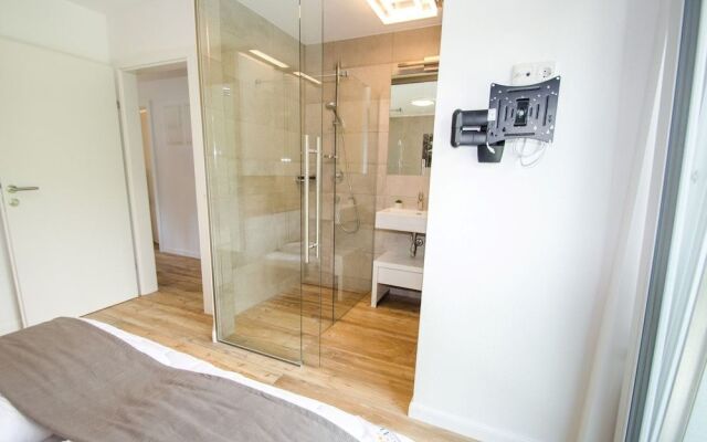 Finest Penthouse Waterside Zell am See