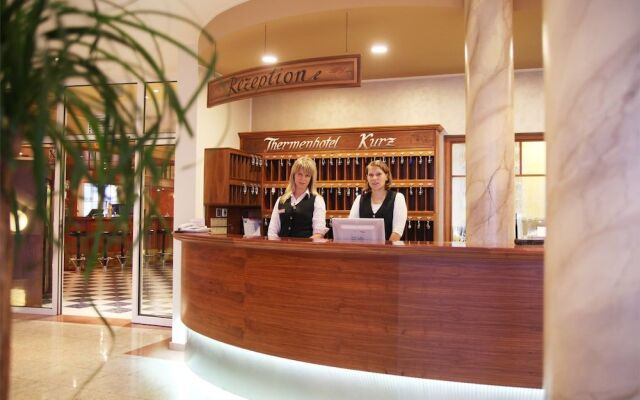 Thermenhotel Kurz