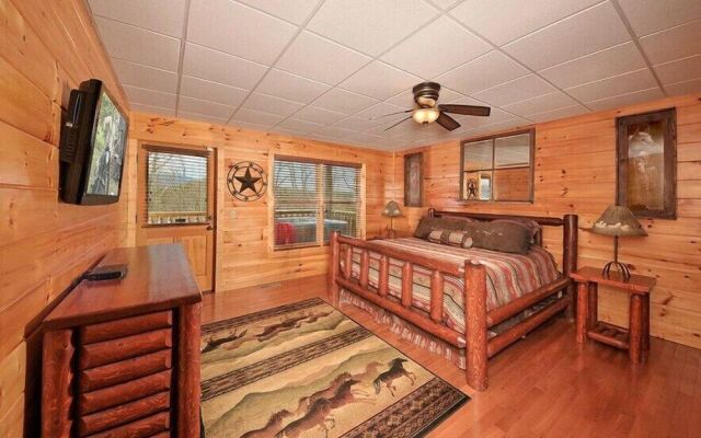 Dancing Bear Lodge