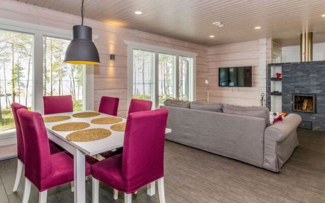Villa 8 nightingale