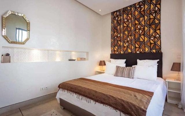 Riad La Sarrazine