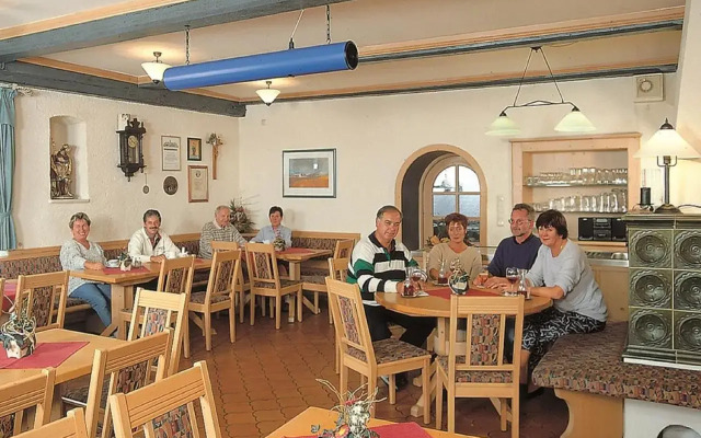 Hotel-Gasthof Zur Linde