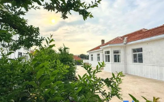 Penglai Yiyu · Guitian Homestay — hotel in Yantai