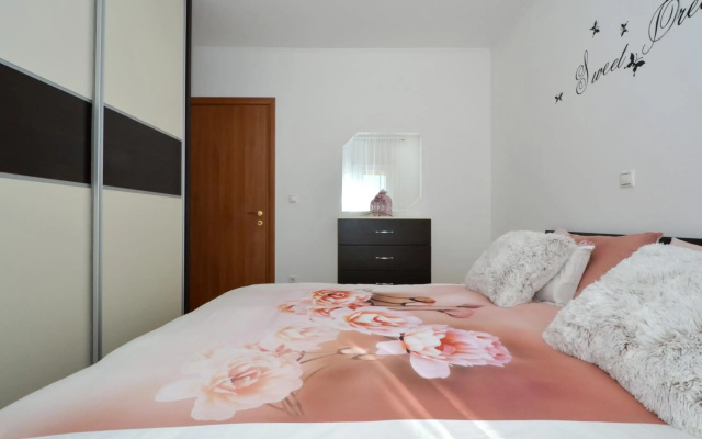 Apartmani Adela