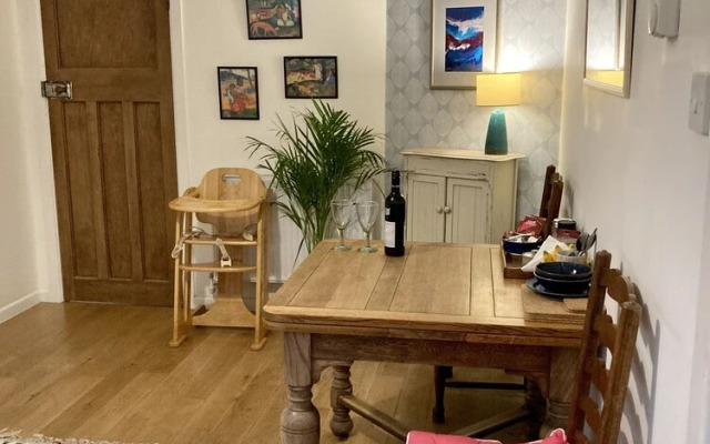 Vinegar Hill Pottery B & B