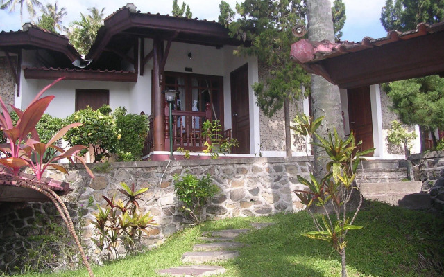 Bukit Senggigi Hotel