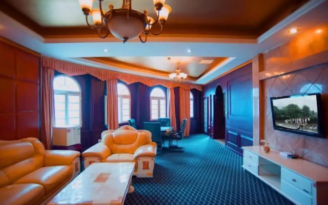 Mingkang Hotel – Lobby – Ya'an