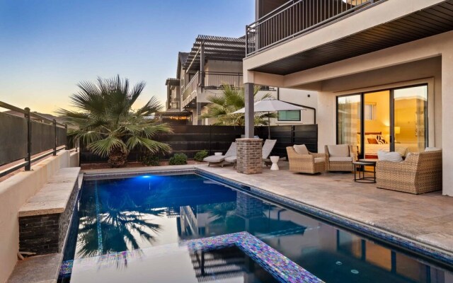 Private Pool Oasis #57 5 Bedroom Townhouse