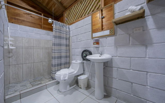 Eden Organic Farm & Bungalows