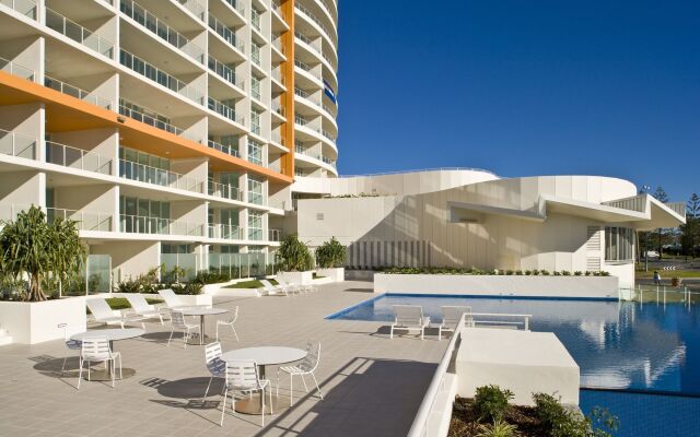 Kirra Surf Apartments