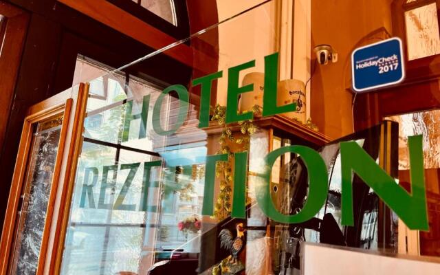 Hotel Hoepfner Burghof
