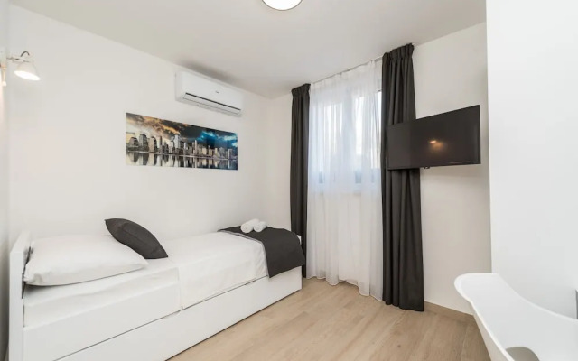 Luxury Villa Solis