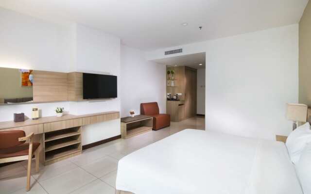 One Pacific Hotel & Serviced Apartments