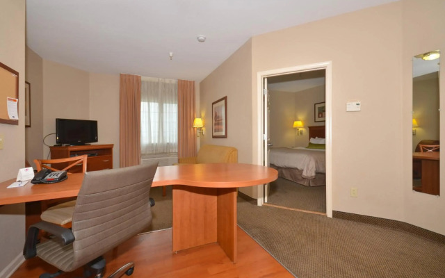 Candlewood Suites Clarksville by IHG