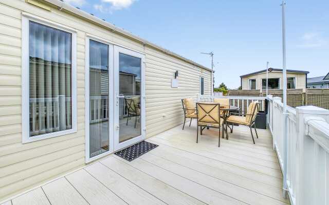 Escape to Paradise at Pevensey Bay Holiday Park