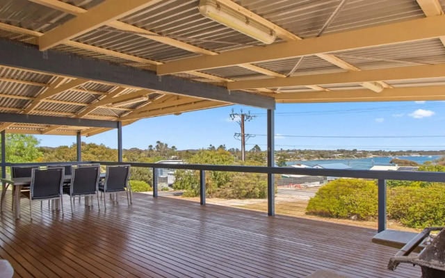 Mariners View Coffin Bay