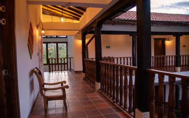 Hotel El Porton De Los Jeroglificos