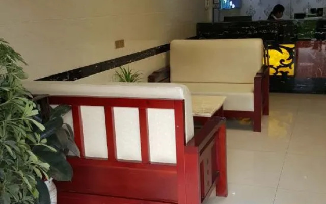 Qinglong Naocheng Hotel