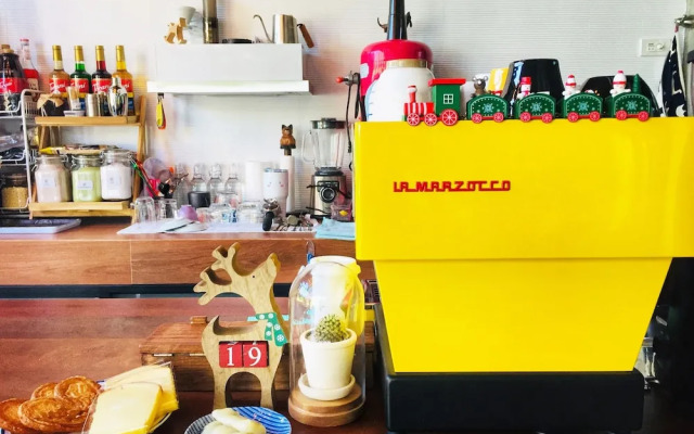 Baan Lung Poshtel - Hostel