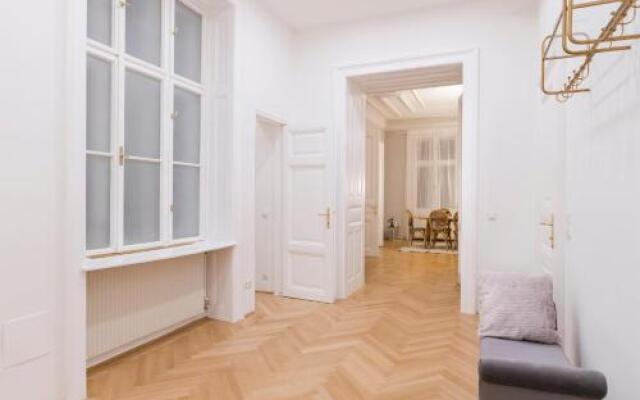 Palais Schottentor by welcome2vienna
