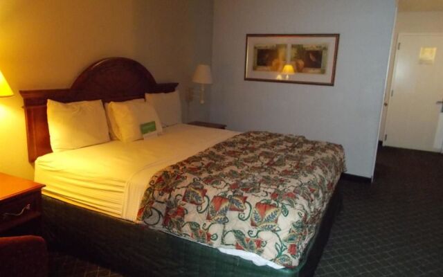 Magnuson Hotel Hattiesburg