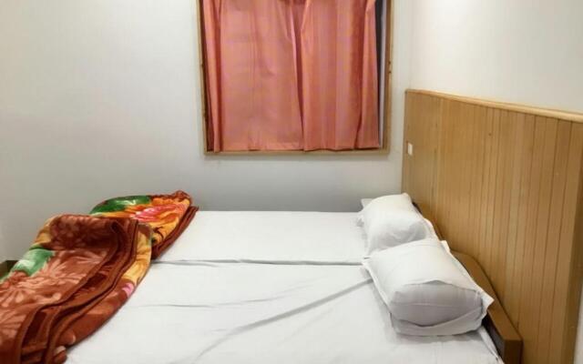 Vignesh holiday inn