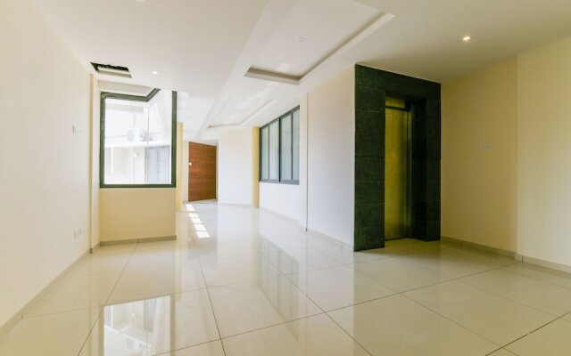 OYO 13221 Calicut Inn