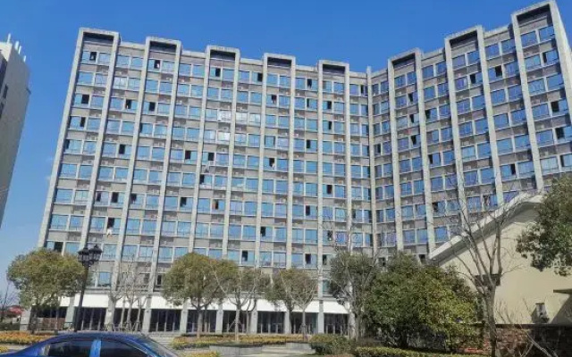 Hongyin Square Apartment Hotel
