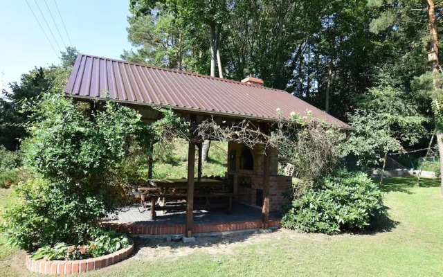 Holiday Apartment With Garden in Choczewo