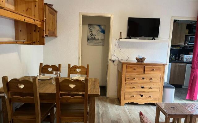 Le JETAY 39 App 6 personnes aux MENUIRES