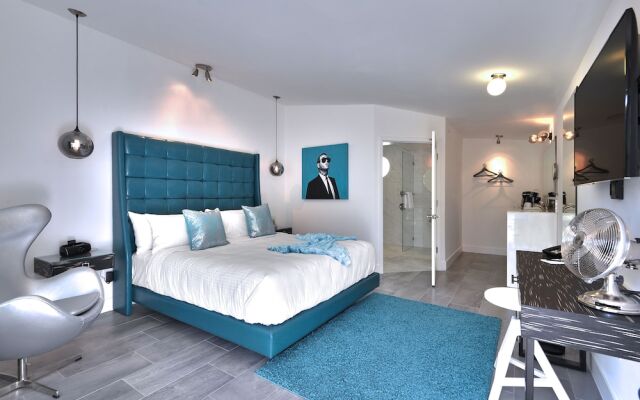 The Palms Springs Hotel