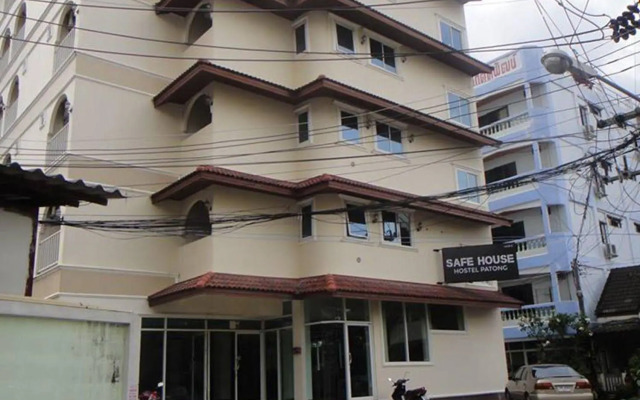 Safe House Hostel Patong