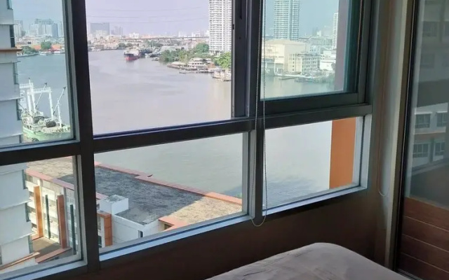 Riverview Condo Near Icon Siam Hi Speed Internet