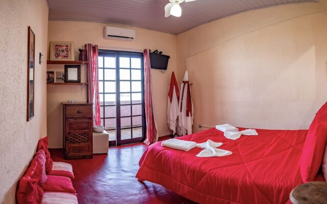 Pousada Sobre As Ondas De Picinguaba