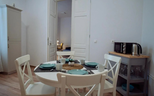 Zakarias Apartments