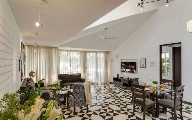 Elegant 2BR Apartment Near Candolim Coco Beach