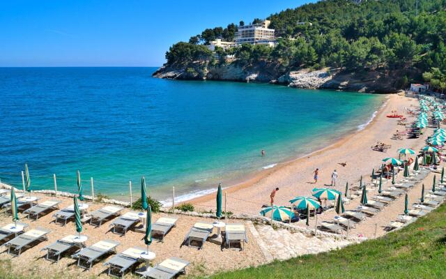 Pugnochiuso Resort - Hotel Degli Ulivi
