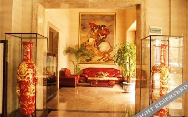 Yulong Hotel