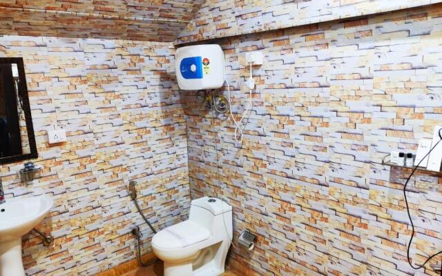 Hotel Bamboo Castle