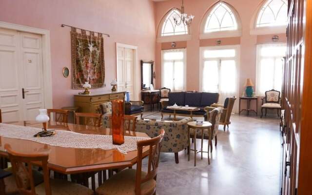 Hotel Traboulsi