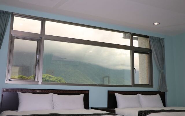 HeFeng B&B