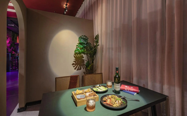 Higher Boutique Hltel