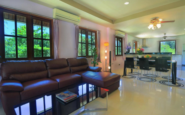 Coral Beach Pool Villa Khao Lak - SHA Extra Plus