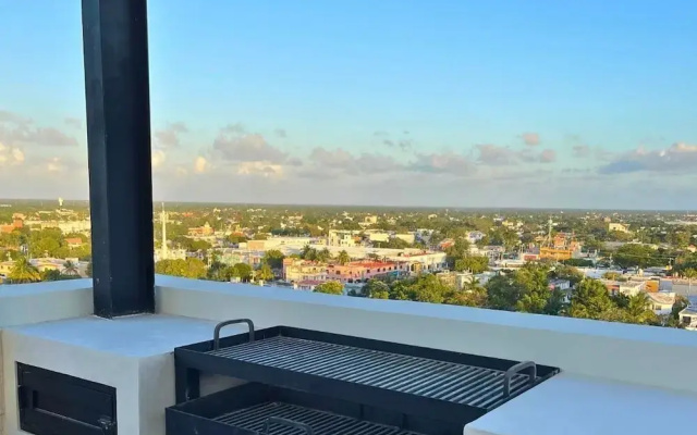 New Downtown Condo with Rooftop Pool
