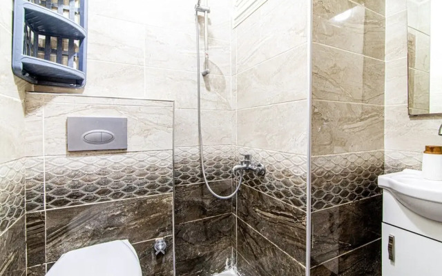 Modern Studio Flat Close To Profilo Shopping Mall