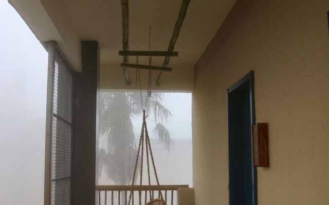 The Twelve Manor Terraces Lodge