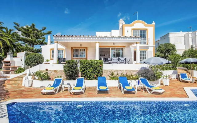 Villa Buganvilia