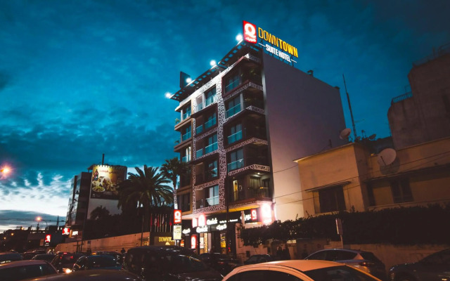 New Art's DownTown Hotel
