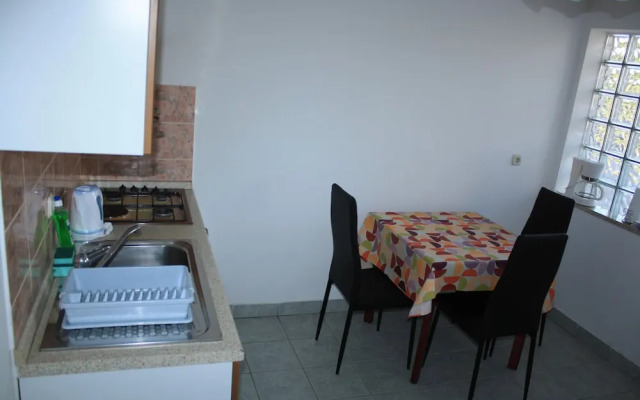 Apartments Mak