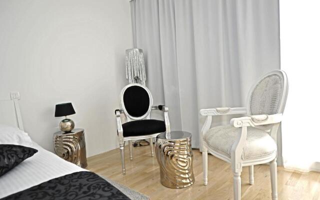 Tinel Superior Residence